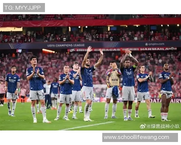 鹿斯巴达与格拉夫夏普的激烈对决揭示了荷甲联赛的竞争魅力与球队实力较量